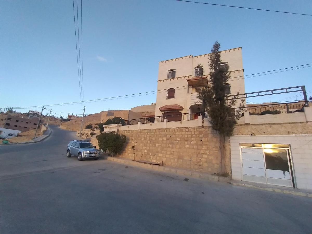 Petra Inn House Wadi Musa Exteriör bild